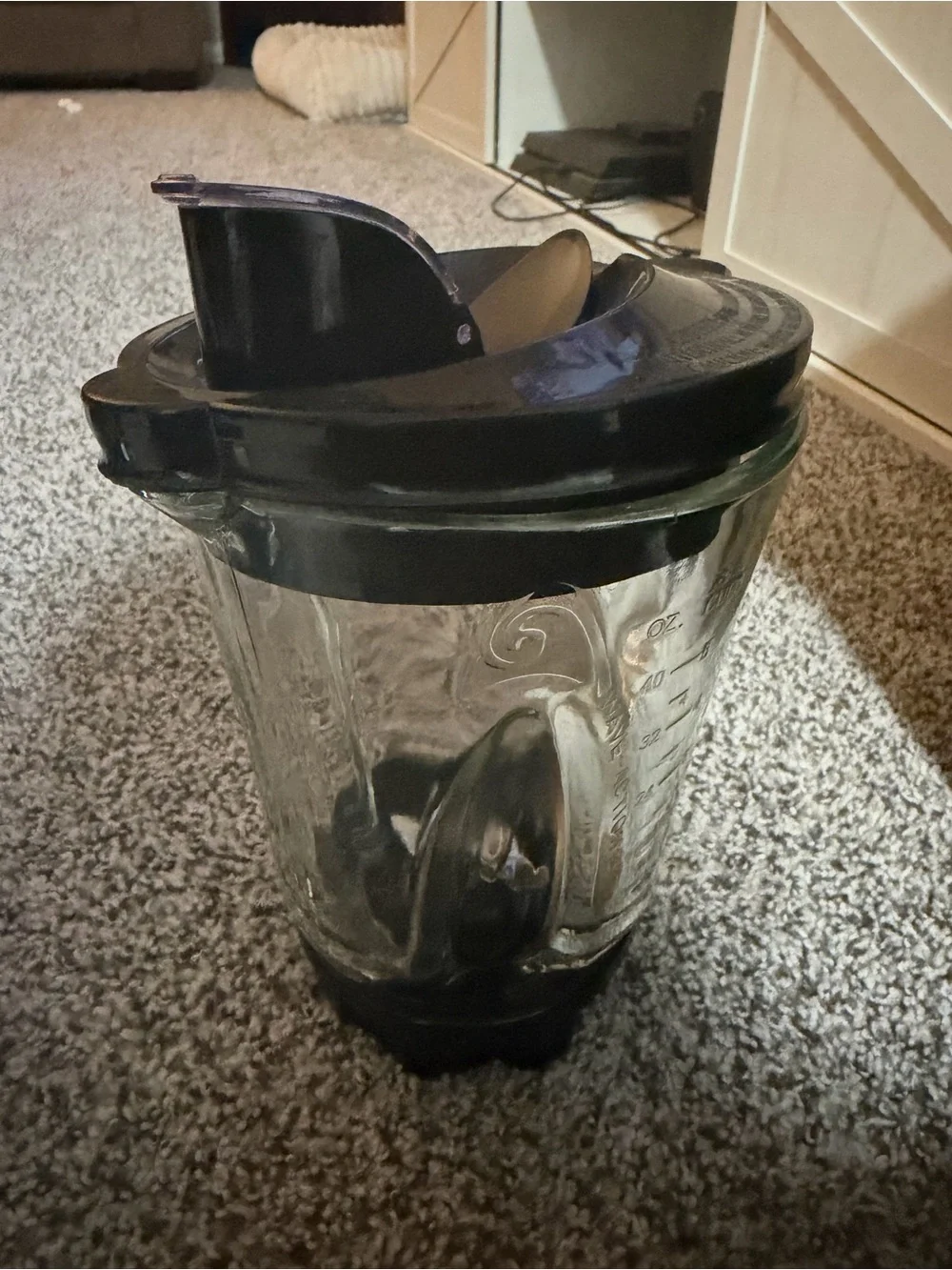 Hamilton Beach Black and Silver Glass Jar Countertop Blender